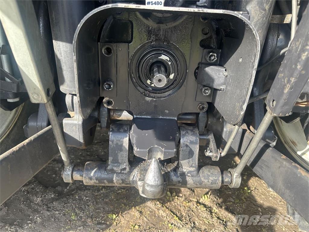 Valtra N101 Tractors