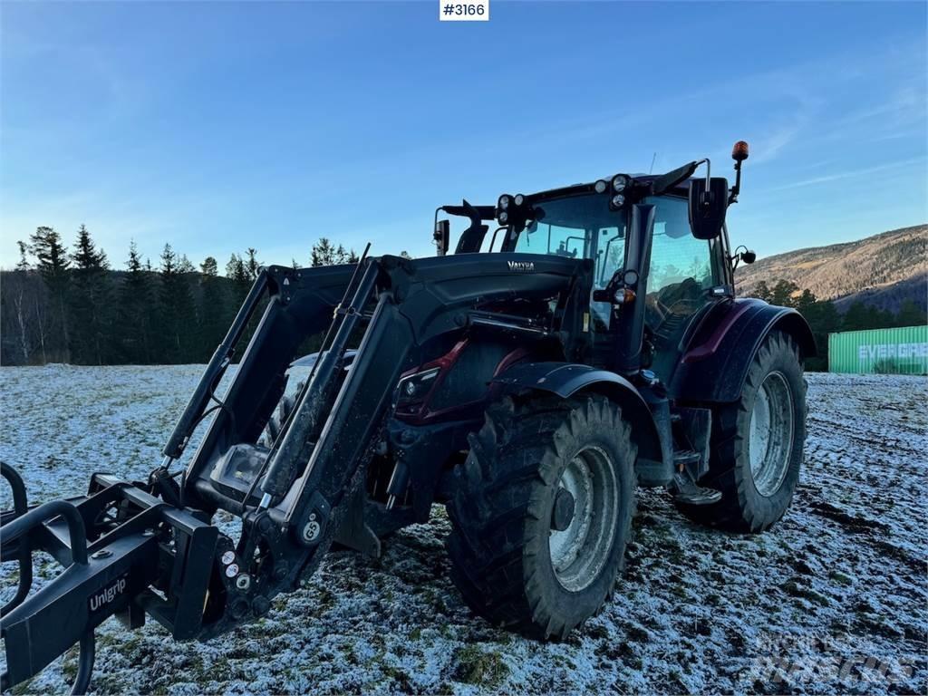 Valtra N174 4x4 Tractors