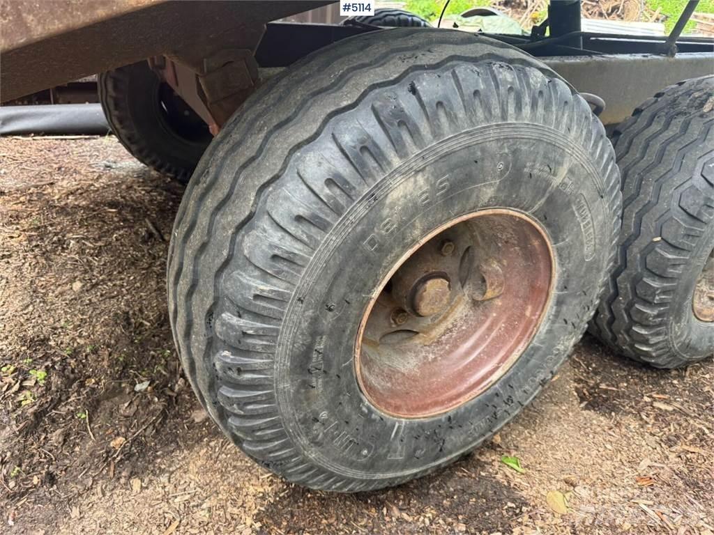 Velsa 8 Grain / Silage Trailers