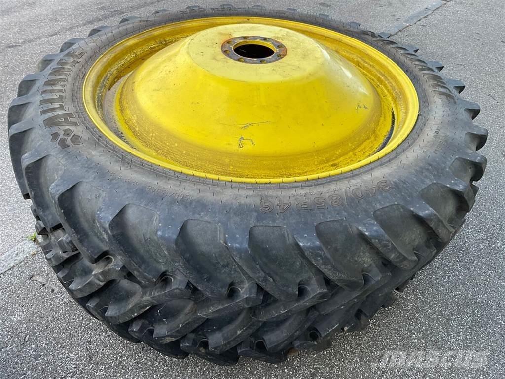  270/95R32 - 340/85R46 Tyres, wheels and rims