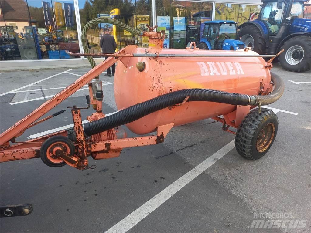 Bauer 1700 Slurry tankers