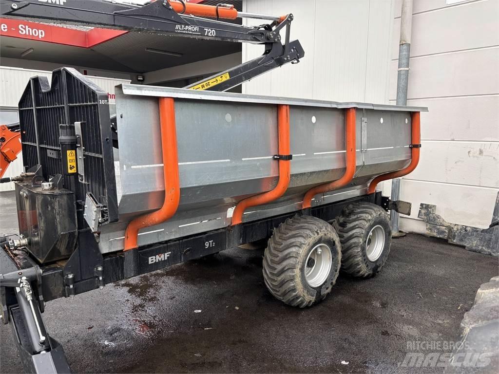 BMF 9T2+720 Forest trailers