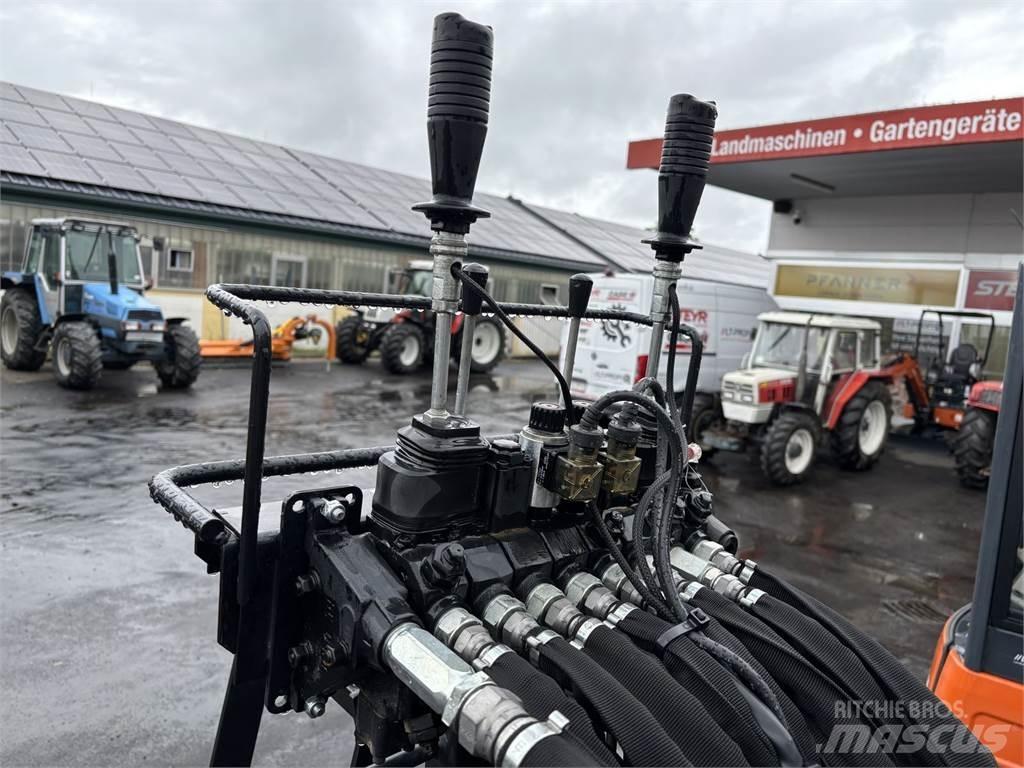 BMF 9T2+720 Forest trailers