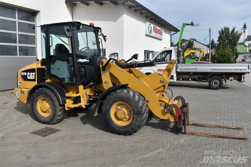 CAT 907M Wheel loaders