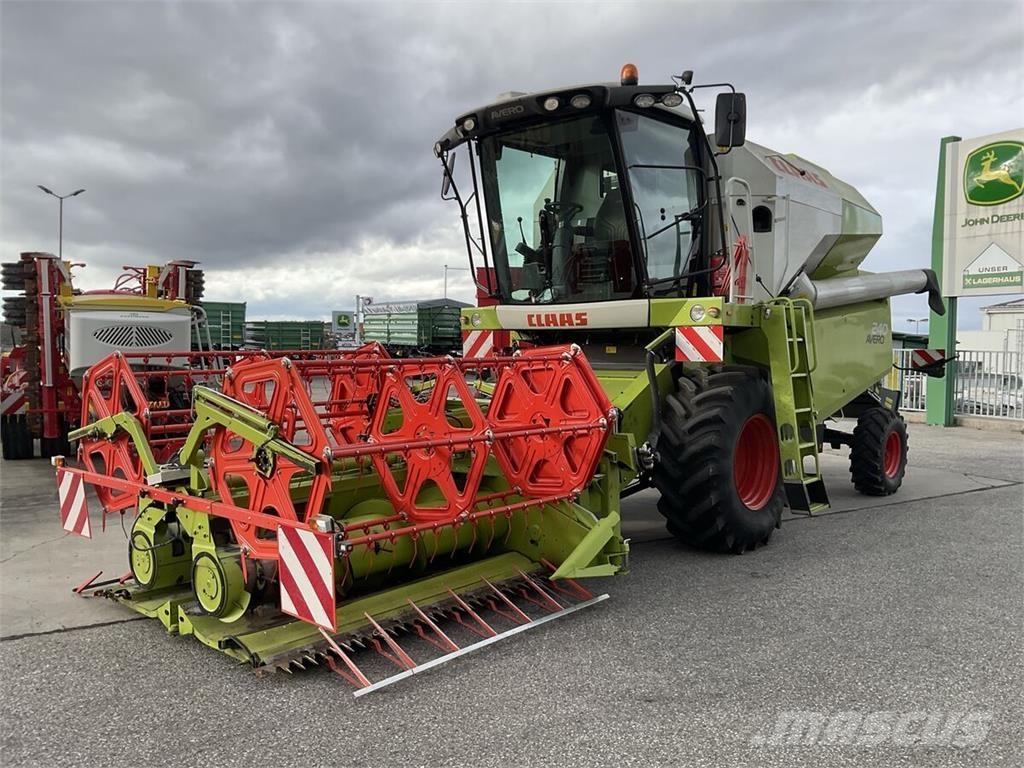 CLAAS AVERO 240 Combine harvesters