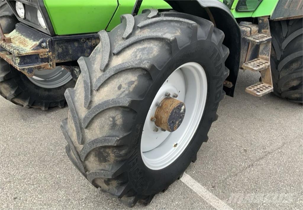 Deutz-Fahr DX 6.30 Tractors