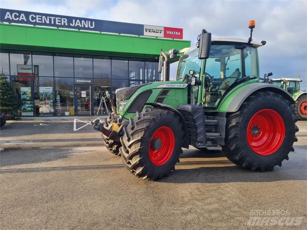 Fendt 516 Vario Tractors