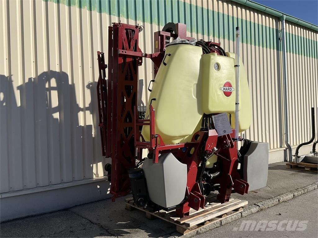 Hardi Mega 1500 Trailed sprayers