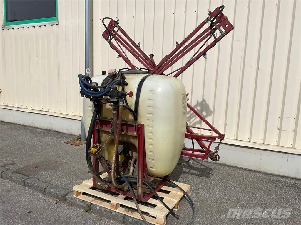 Hardi NK 600 Trailed sprayers