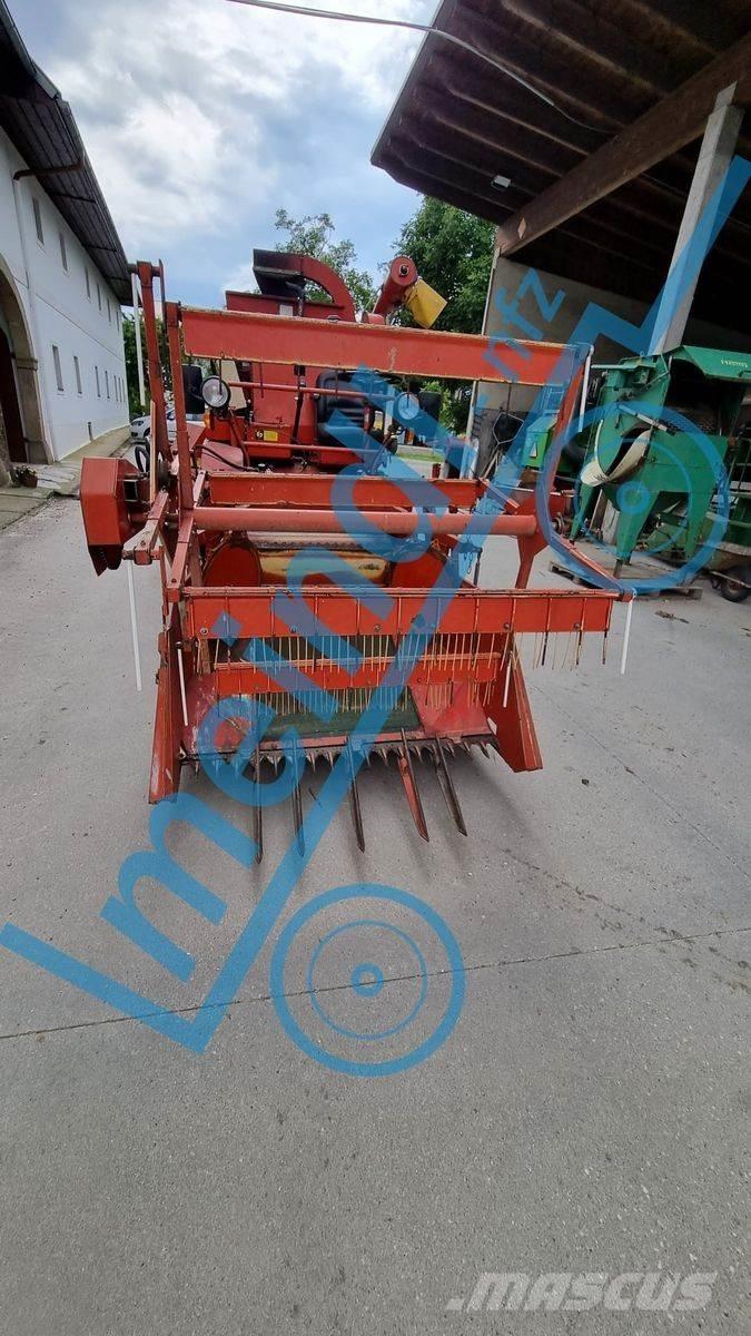  Hege 140 Combine harvesters