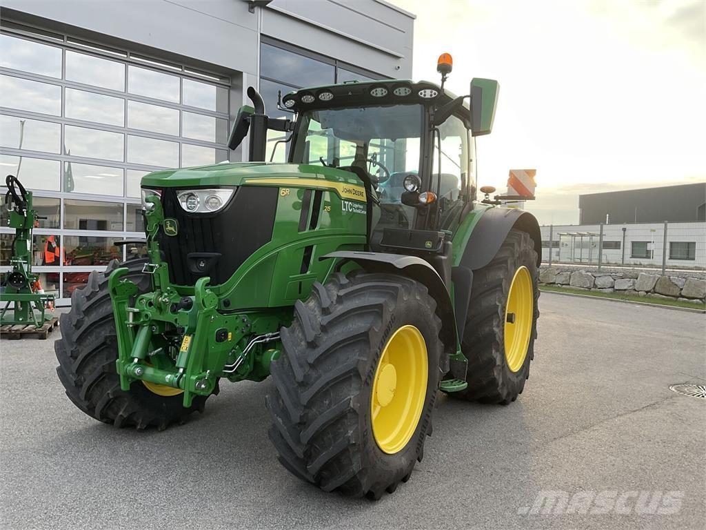 John Deere 6R 215 Tractors
