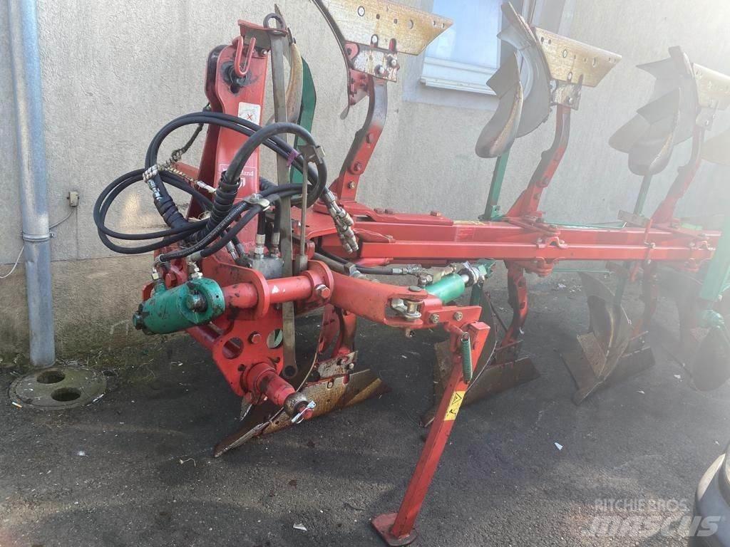 Kverneland LS95 Ploughs