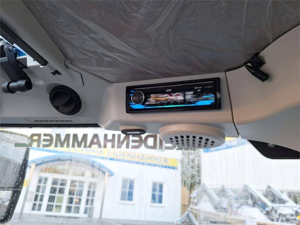 Landini 4-080 Tractors