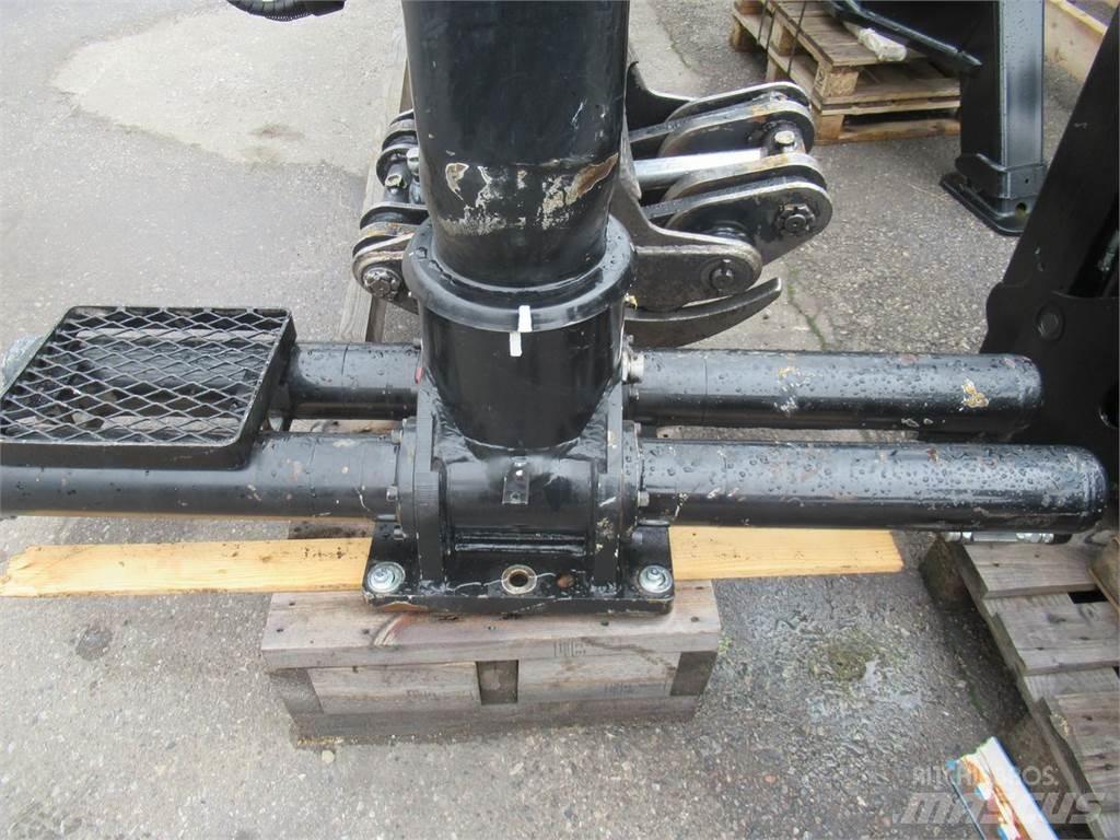  LIV L8.90 HDT Cranes and loaders