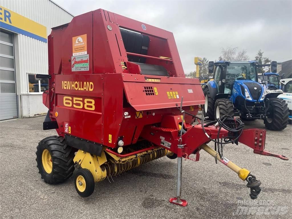 New Holland 658 Round balers