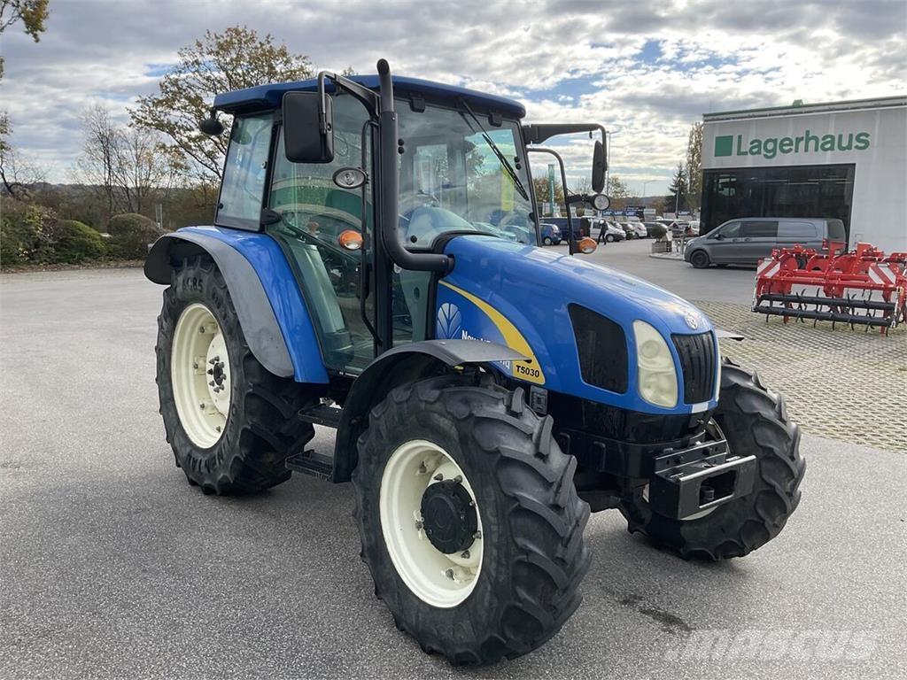 New Holland T 5030 Tractors