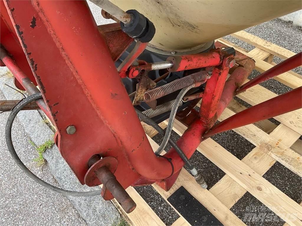  P 600 Other fertilizing machines and accessories