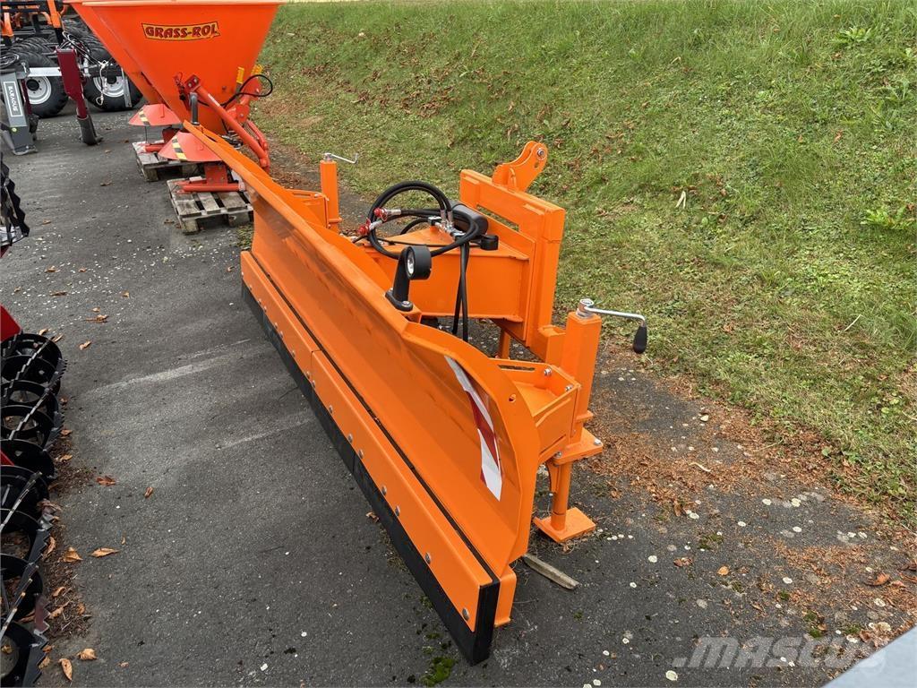  Schneeschild 2,8m Snow blades and plows