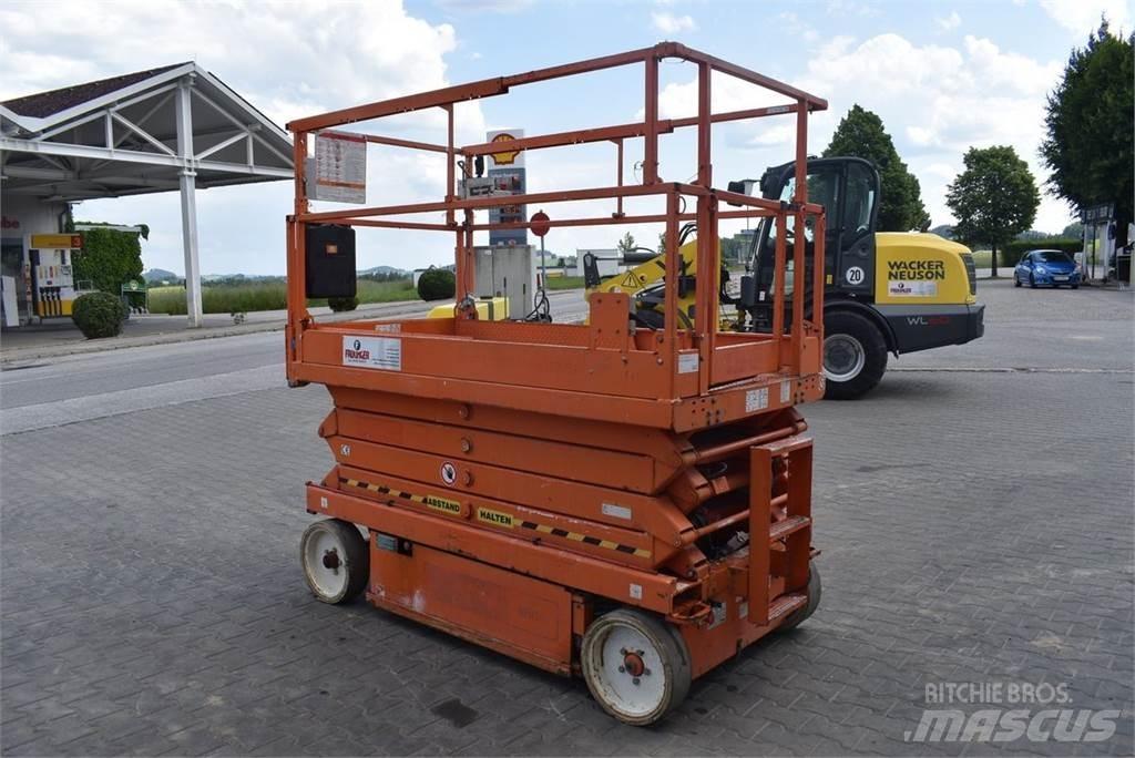 SkyJack 4626 SJ III Articulated boom lifts