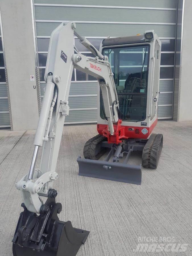 Takeuchi TB016 Mini excavators < 7t (Mini diggers)