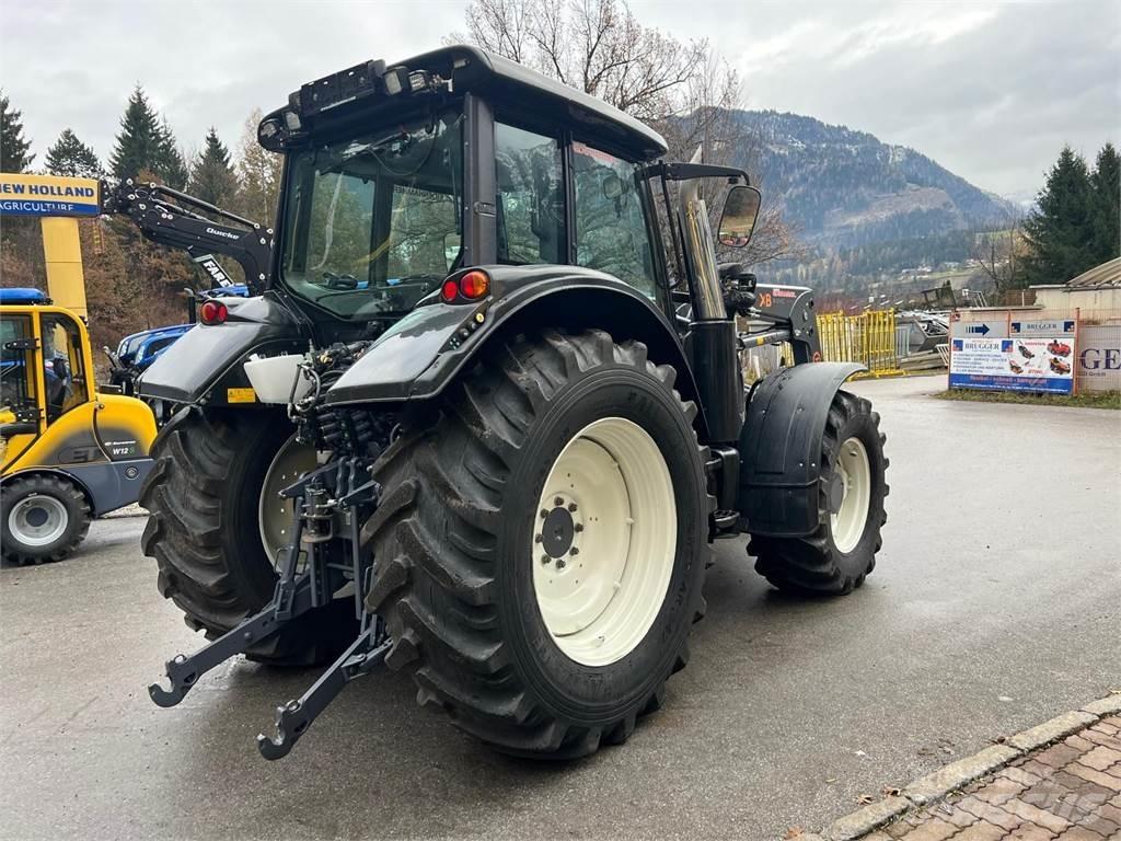 Valtra N 163 Tractors