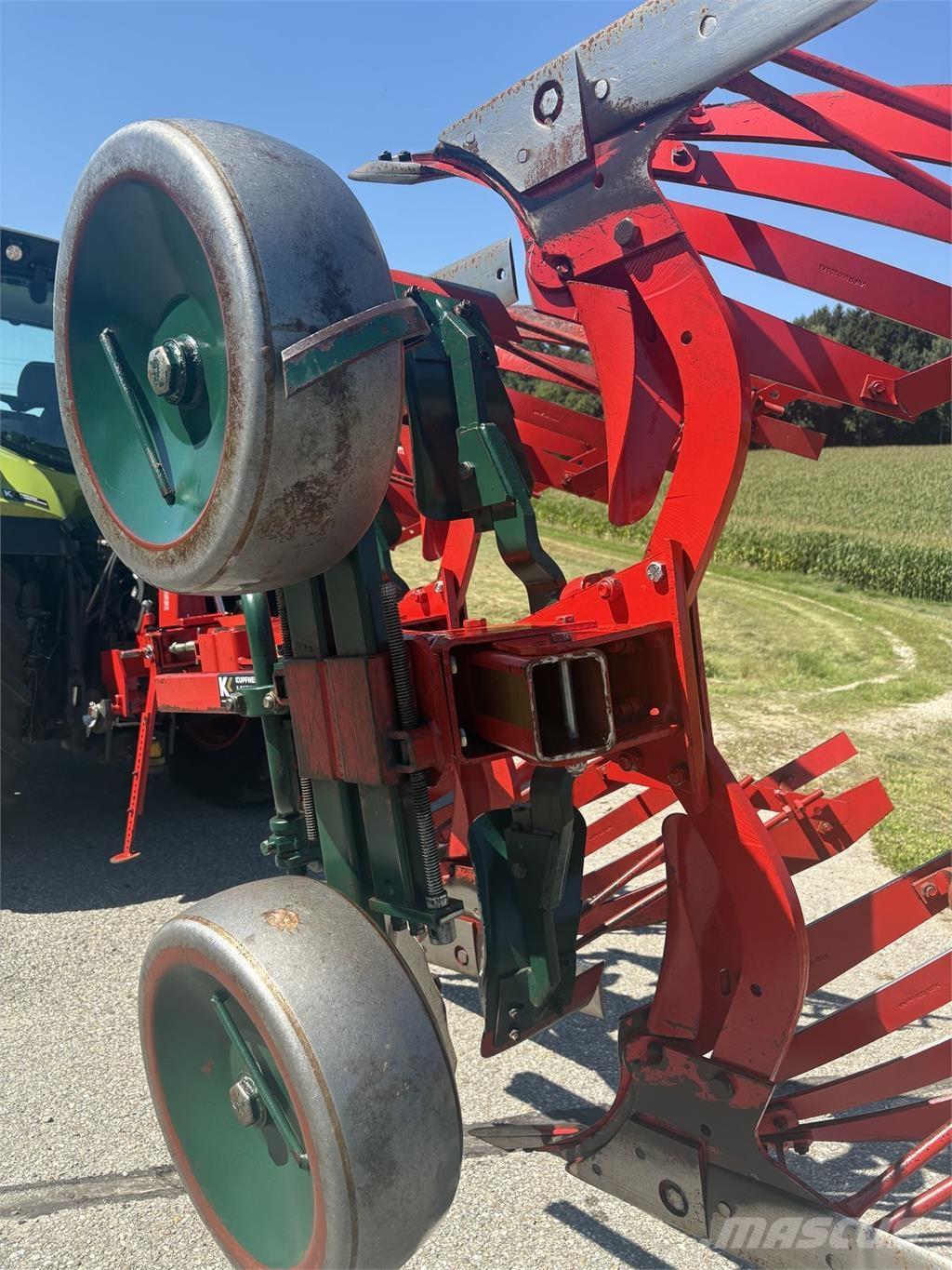 Vogel & Noot MSN 1000 Ploughs