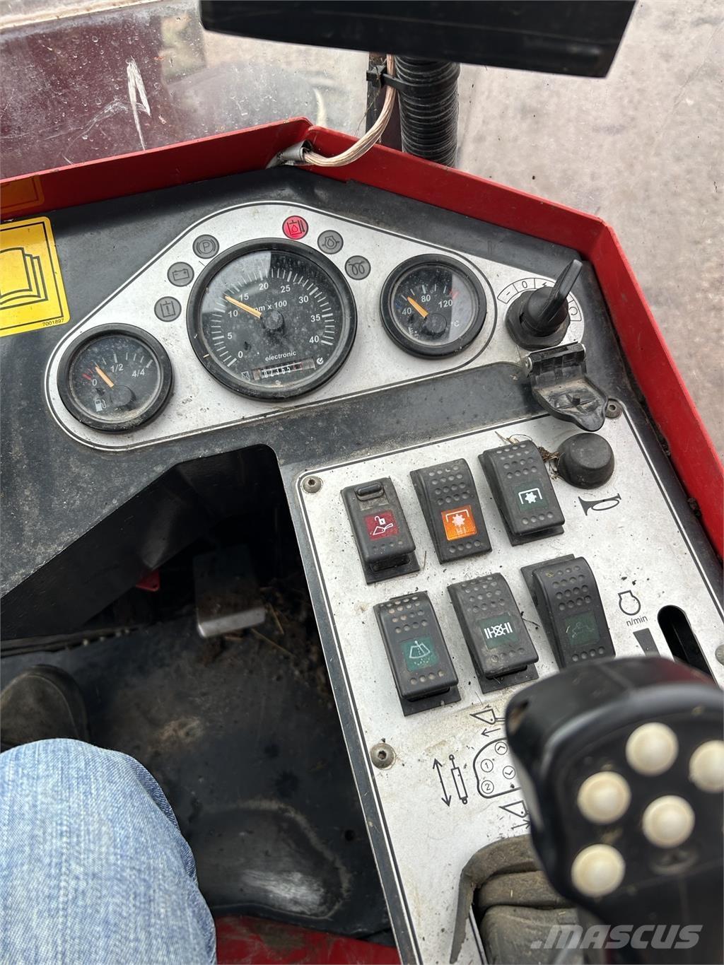 Norcar A7245 Front loader accessories