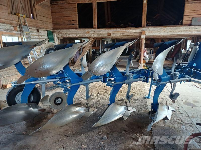 Överum CX Reversible ploughs