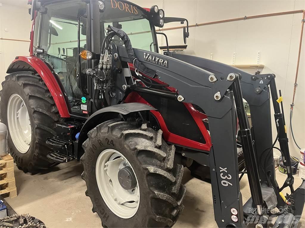 Valtra 75SH Tractors