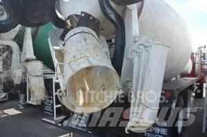 Mack RD690S Other trucks