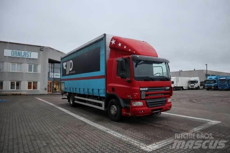 DAF CF 75-360 FA Curtain sider trucks