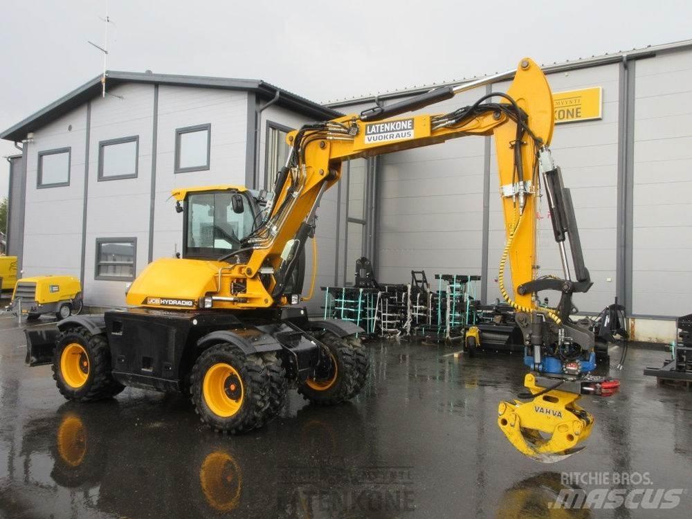 JCB Hydradig HD110W Amphibious Excavators