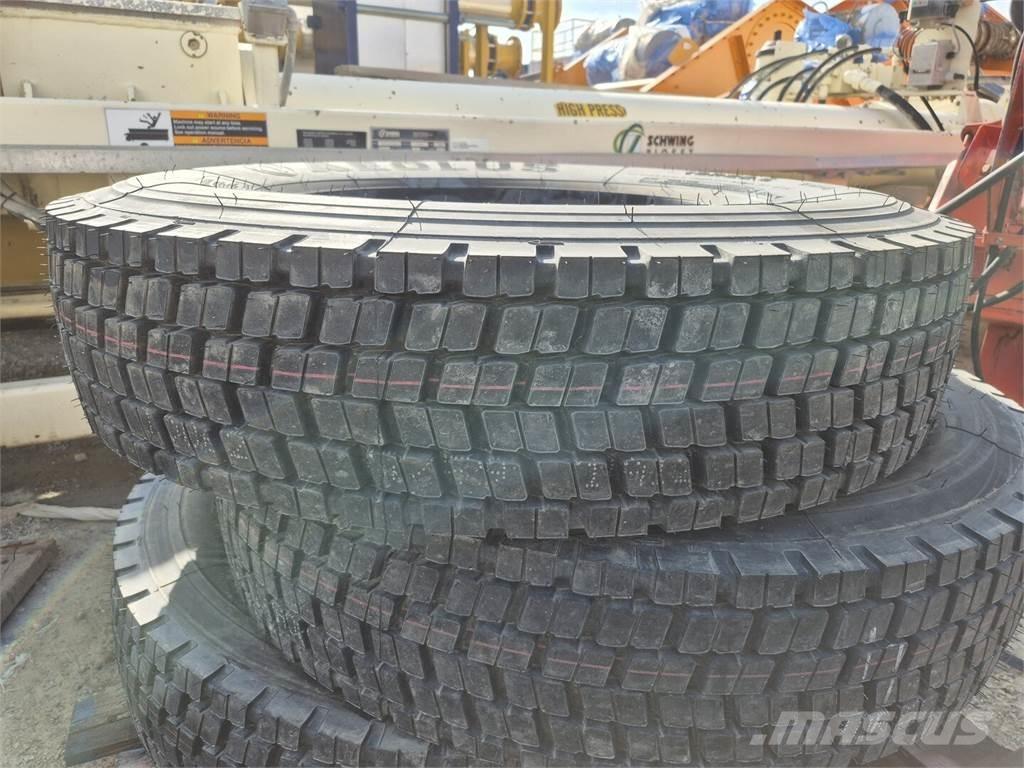 Aeolus ADR55 Tyres, wheels and rims