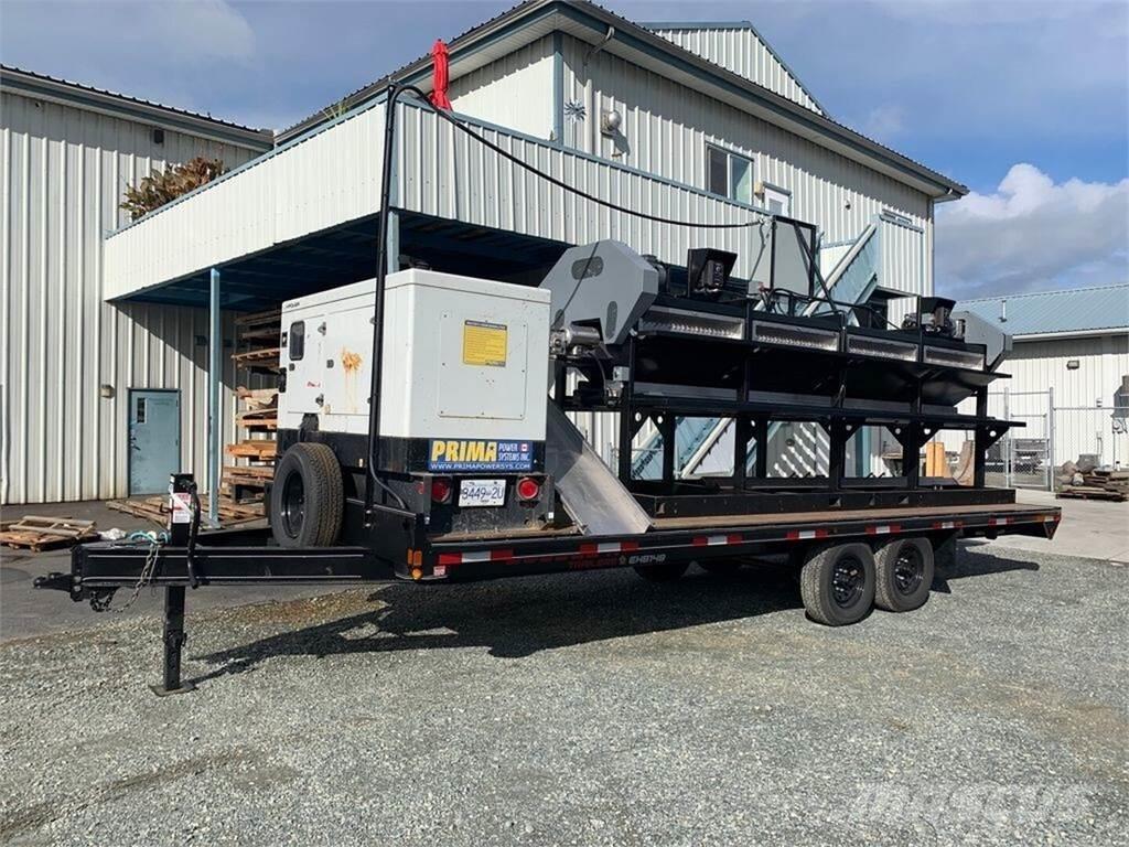  ANDGAR Bale shredders, cutters and unrollers