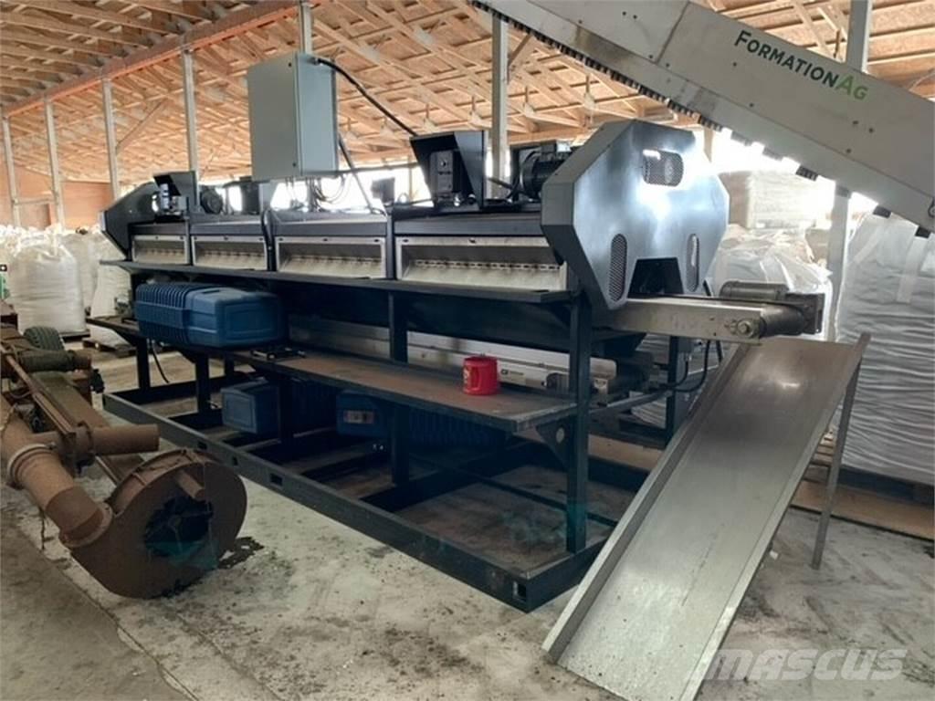  ANDGAR Bale shredders, cutters and unrollers