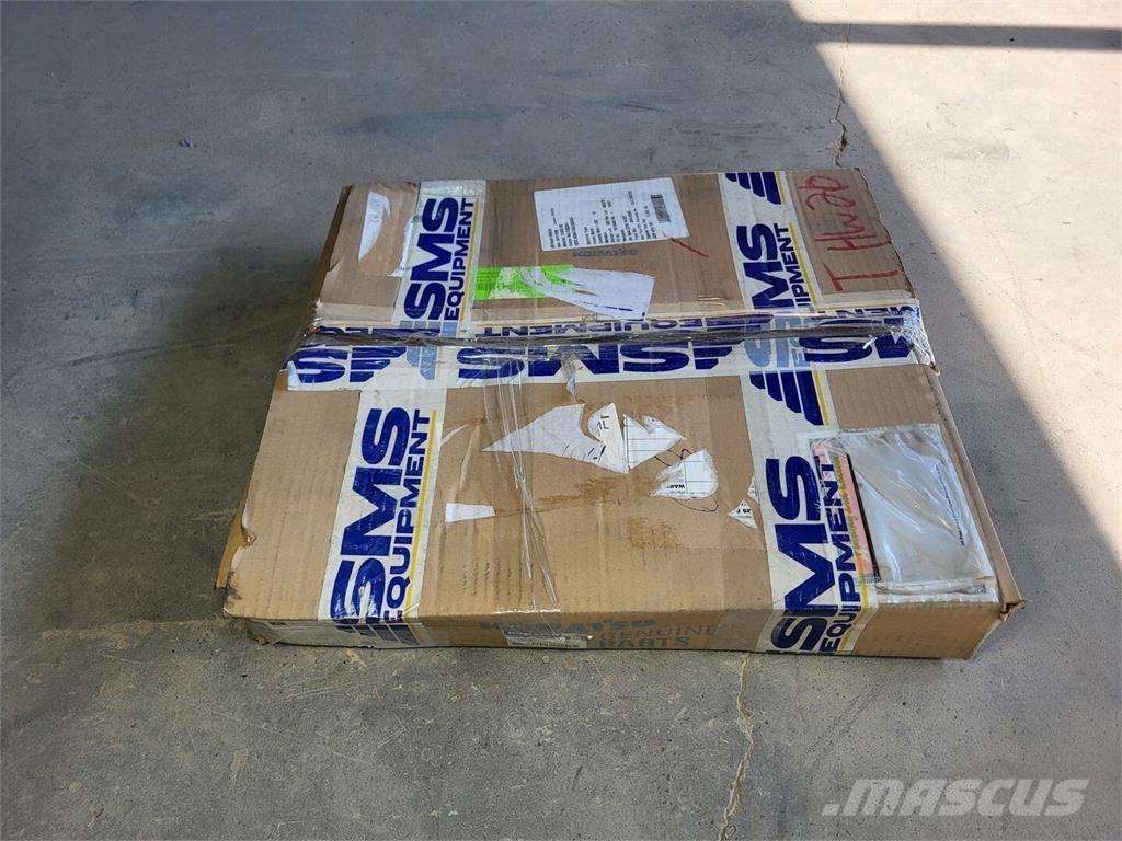 Komatsu EG6304 Other components