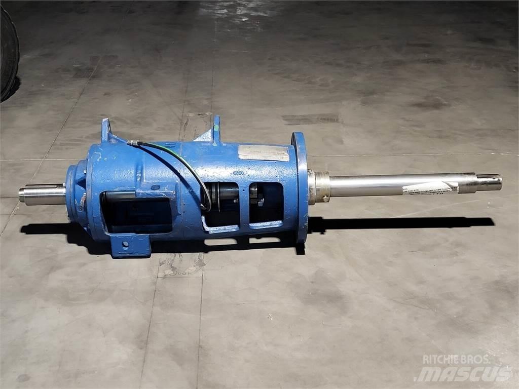  LIGHTNIN Industrial engines