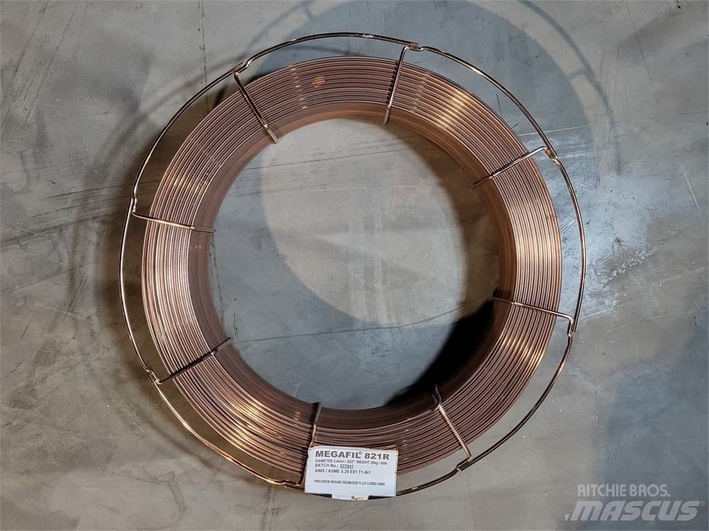  MEGAFIL 821R Welding Equipment