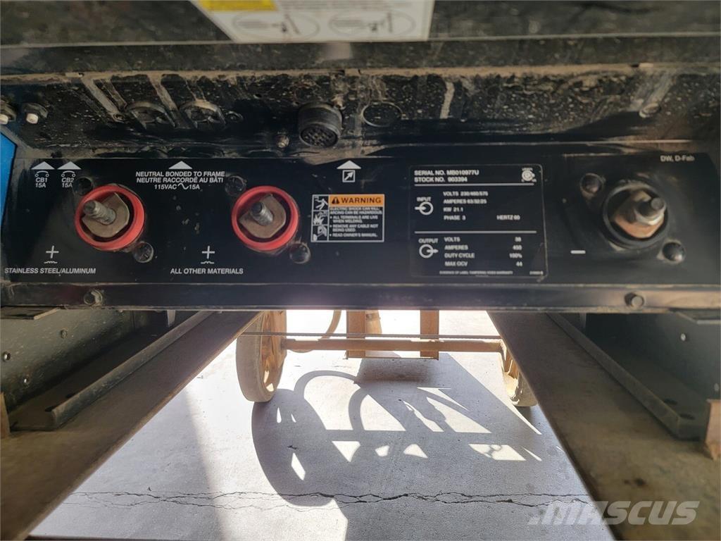 Miller Deltaweld 452 Welding Equipment