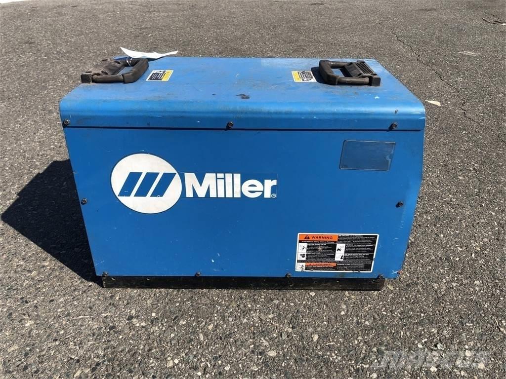 Miller XMT 456 CC/CV Welding Equipment