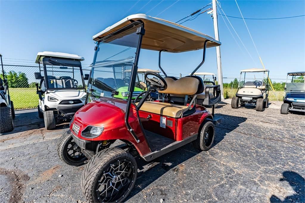 E-Z-GO TXT Golf carts