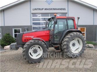 Valmet 8050 Tractors