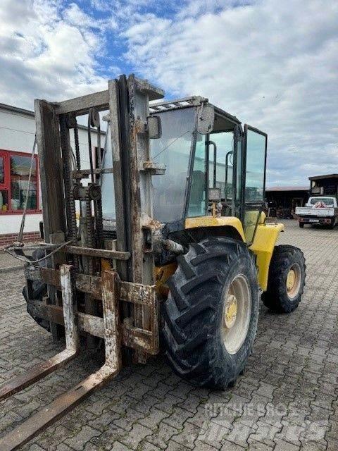 JCB 940-2 Rough terrain truck