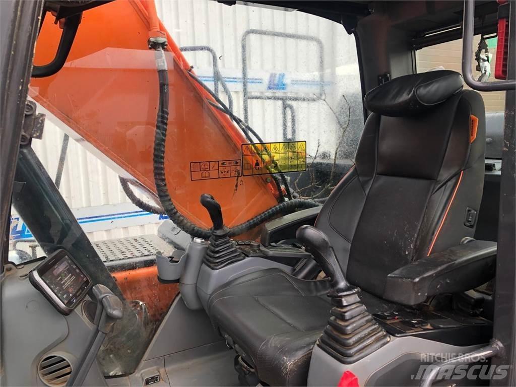 Develon Dx225lc-7 Crawler excavators