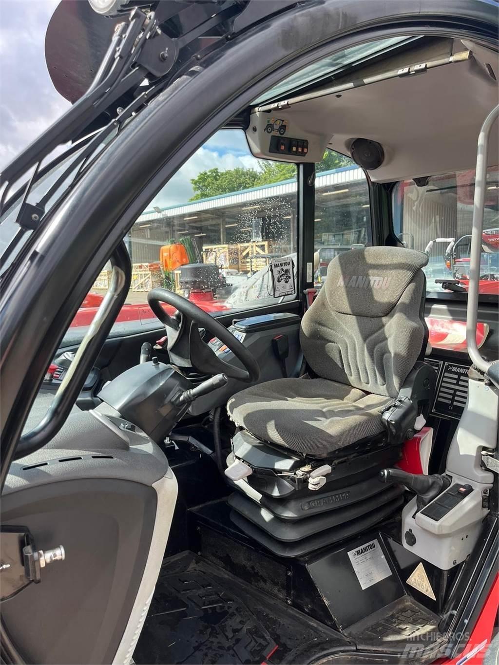 Manitou MLT737 Elite Telescopic handlers