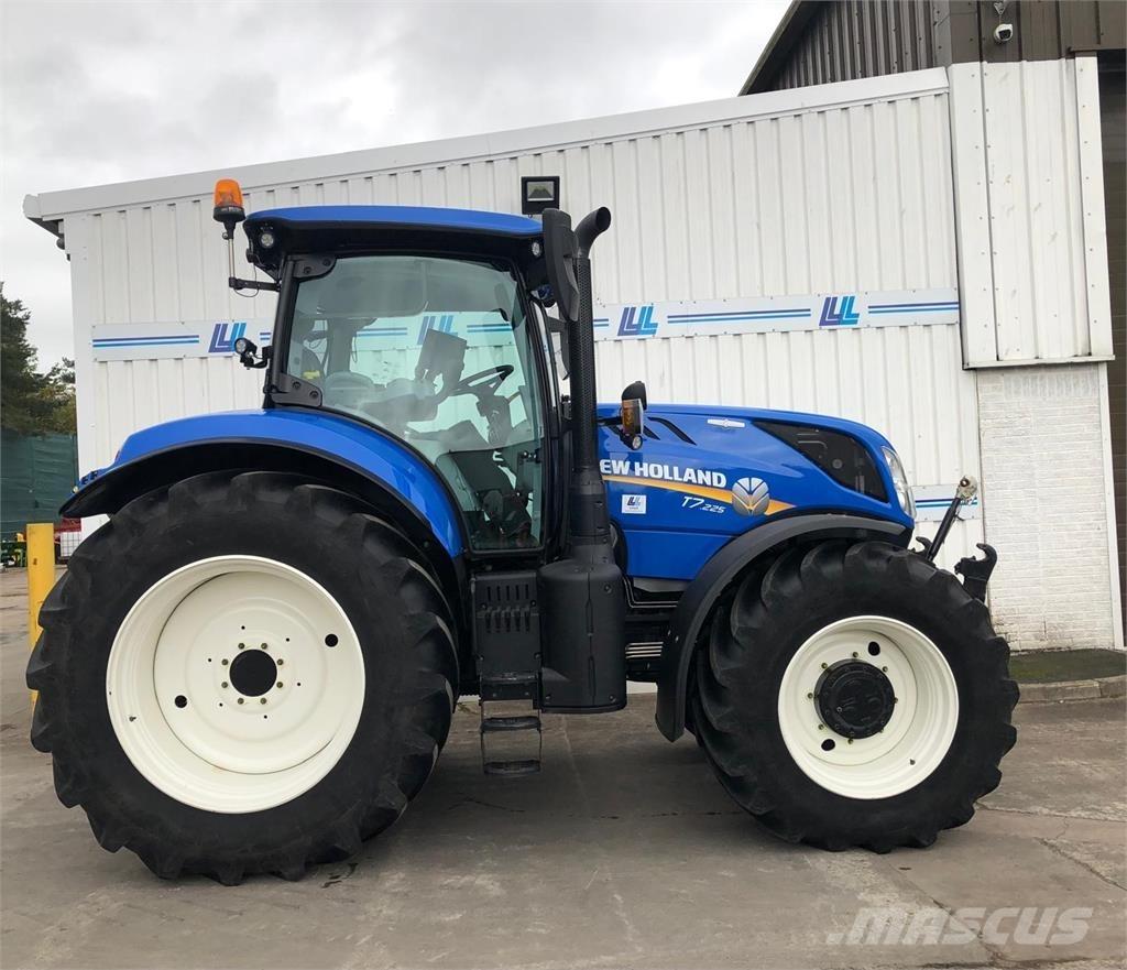 New Holland T7.225 Tractors