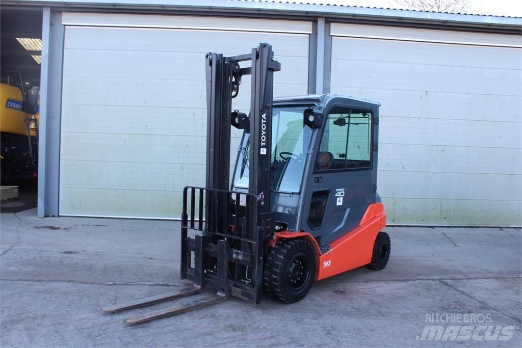 Toyota 4T Forklift Other