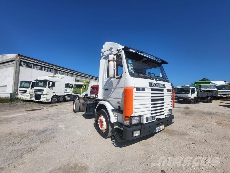Scania 112 H Chassis Cab trucks