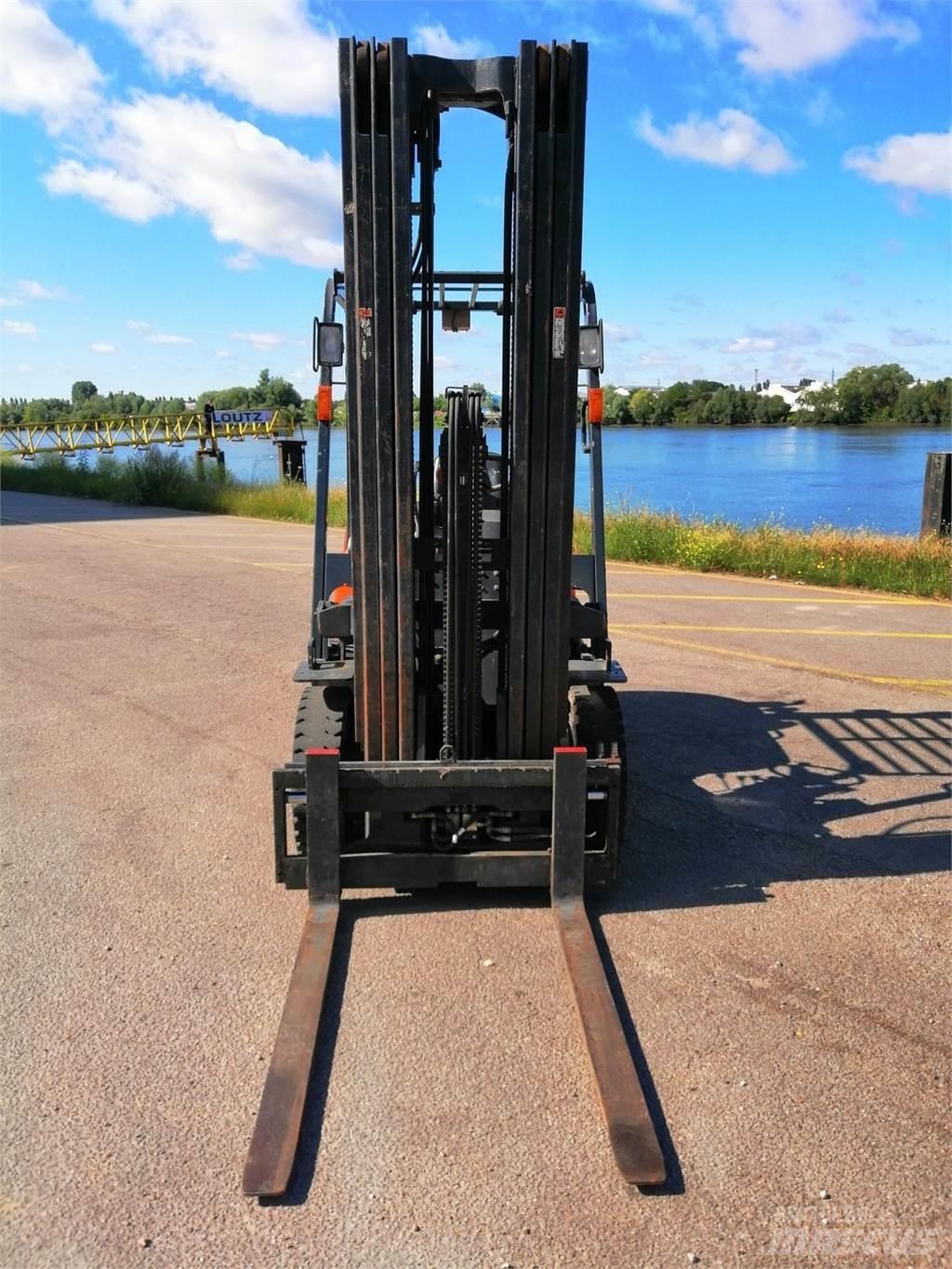 Doosan D25G Other