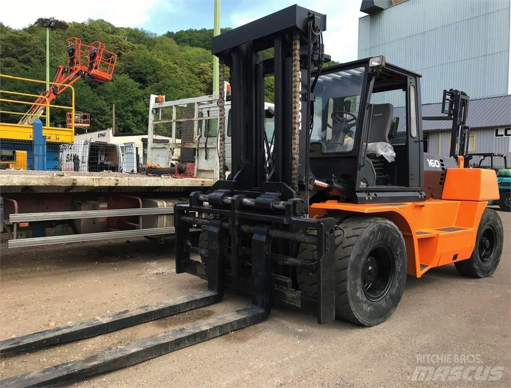 Doosan DL160 Diesel trucks